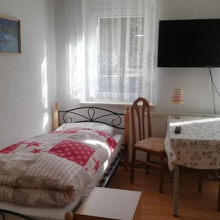 Apartamento Wendler'S Haus Meuselwitz Exterior foto